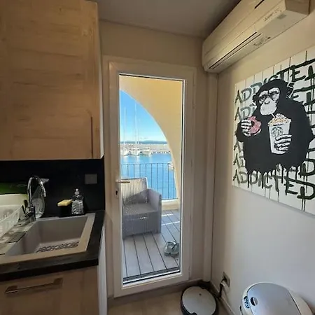 Apartmán Azure Bliss At Port La Galere
