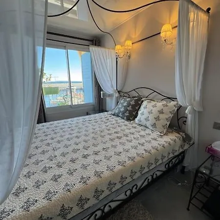 Apartmán Azure Bliss At Port La Galere