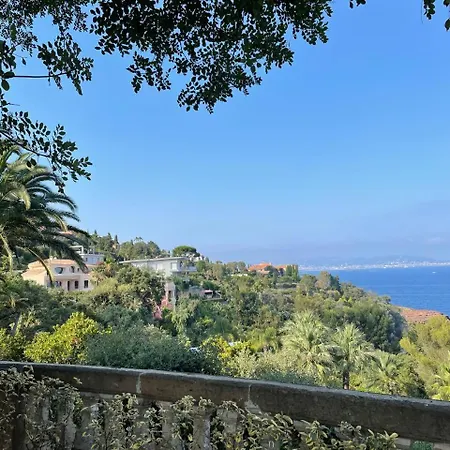 Apartmán Azure Bliss At Port La Galere