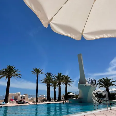Azure Bliss At Port La Galere Apartmán *