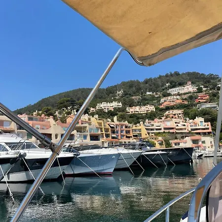 Azure Bliss At Port La Galere Théoule-sur-Mer